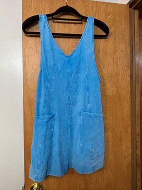 Zenana Acid Wash Blue NWOT. Small.